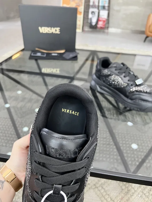 Versace Shoe 